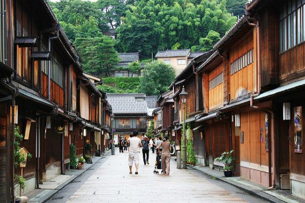 Higashi Chaya District