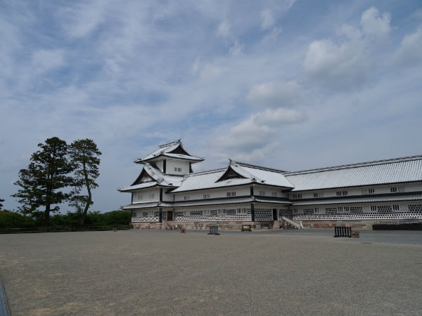 White Castle, Kanazawa, Japan