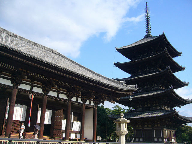 Horyu-ji Temple, Nara Japan Horyu-ji Temple, Nara, Japan