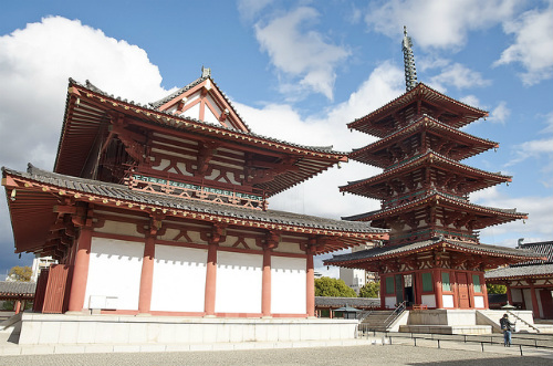 Shitenno-ji Temple, Osaka, Japan